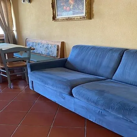 Holidays Apartment *