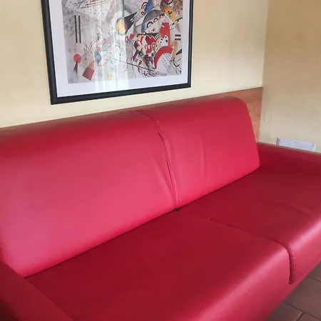 Holidays Apartment *