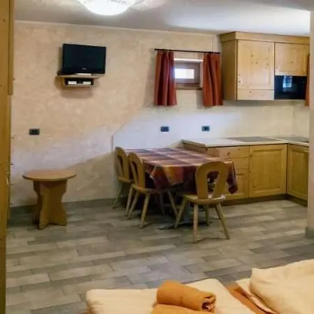 Apartment Holidays *